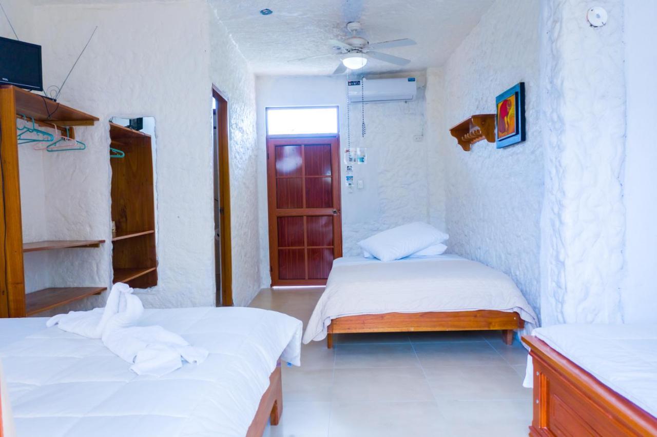 Royal Galapagos Inn Puerto Baquerizo Moreno Dış mekan fotoğraf